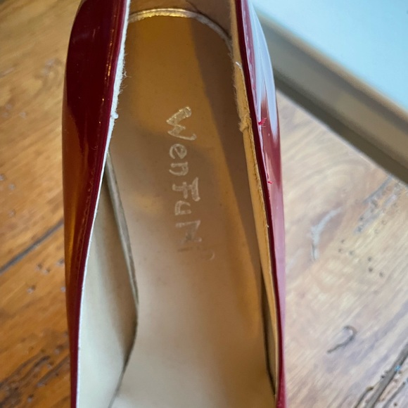 Red patent leather heels size 8 - Picture 3 of 6